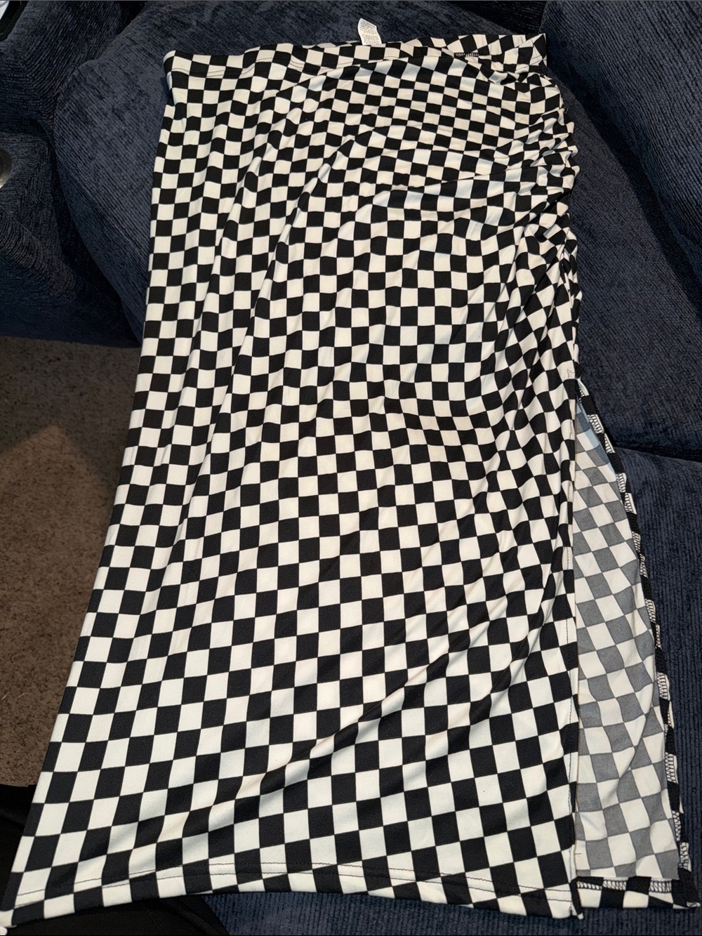 SHEIN Black & White Checkerboard Ruched Midi Skirt